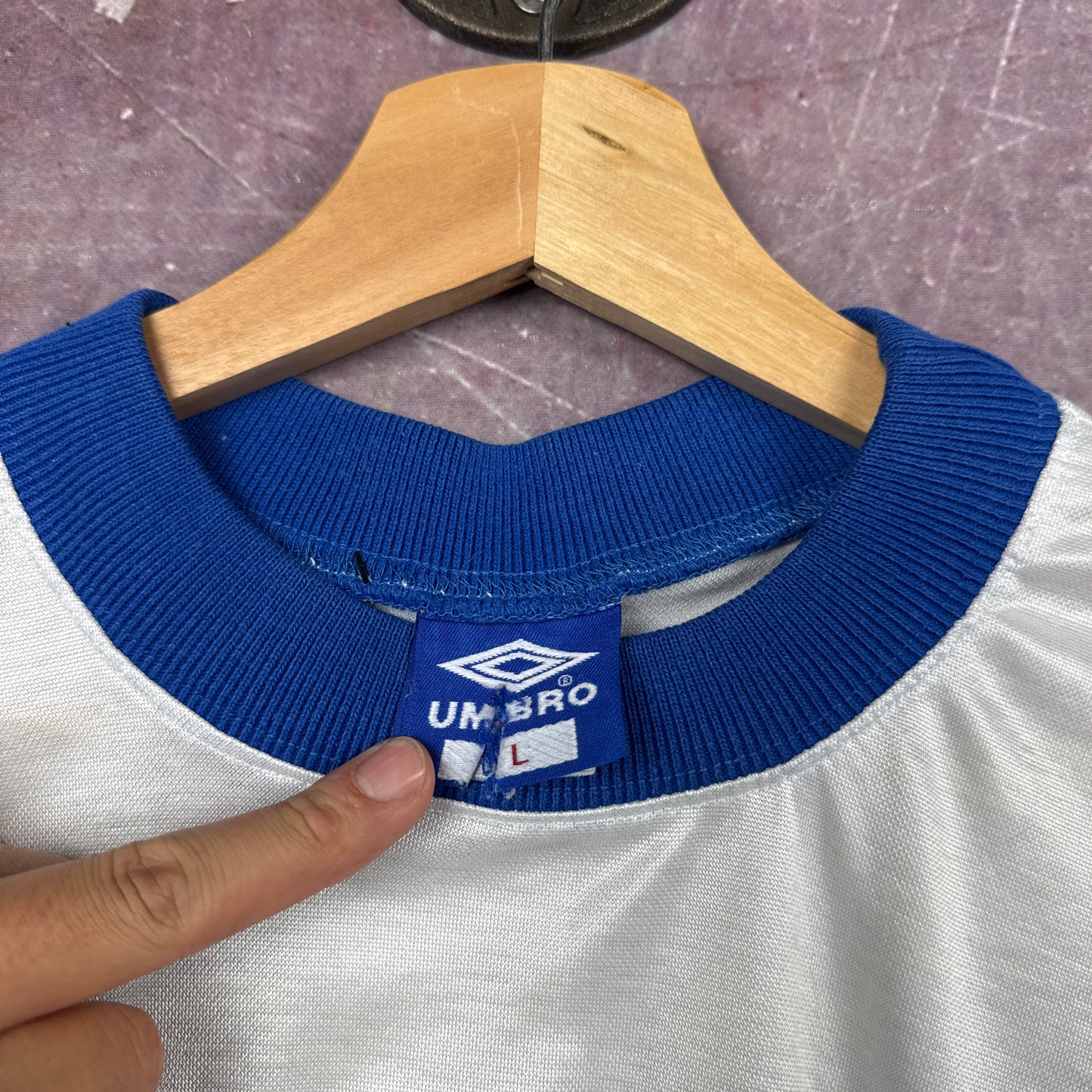 90s Umbro White Soccer Jersey 3613