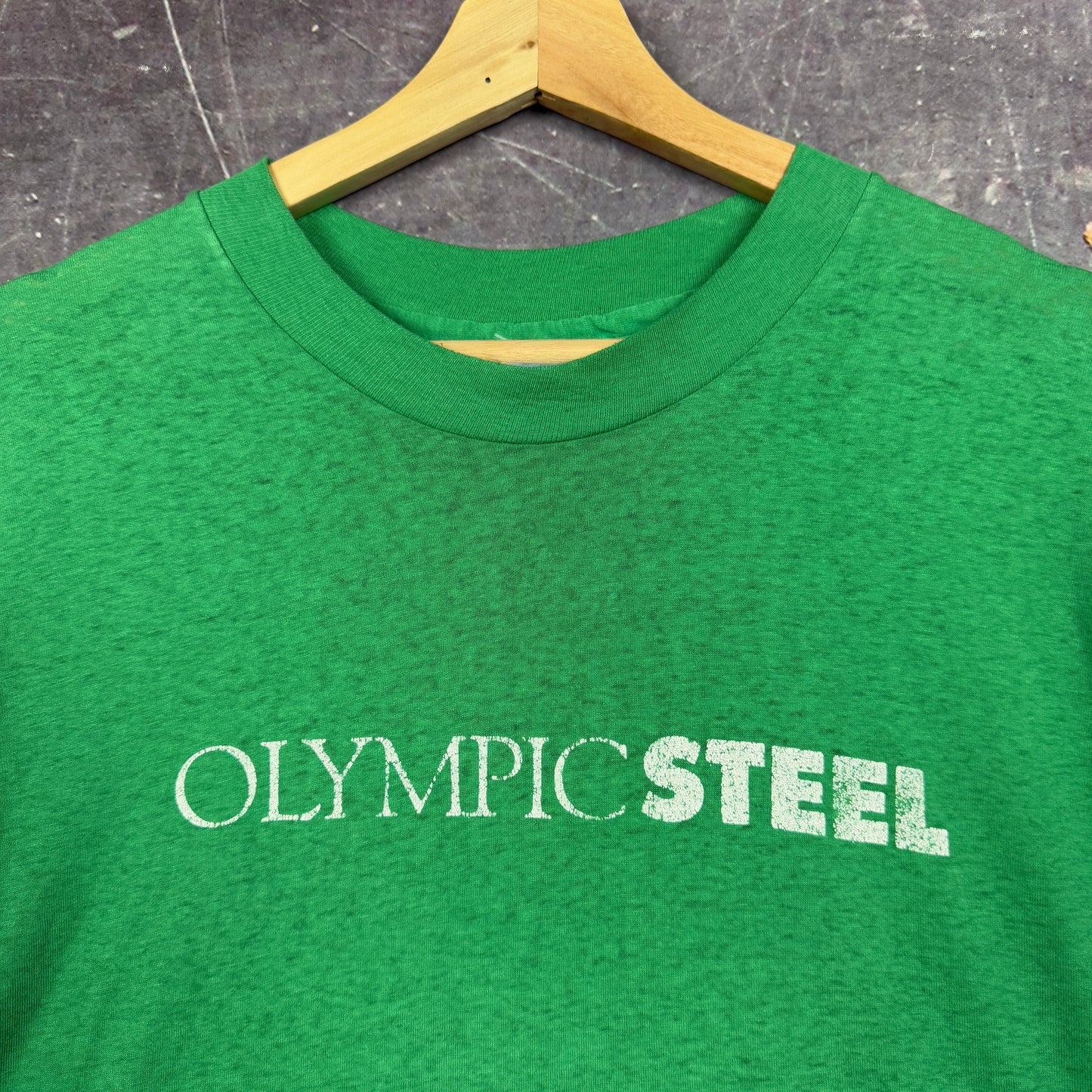 80s Green Olympic Steel Logo Spellout Shirt XL 0993