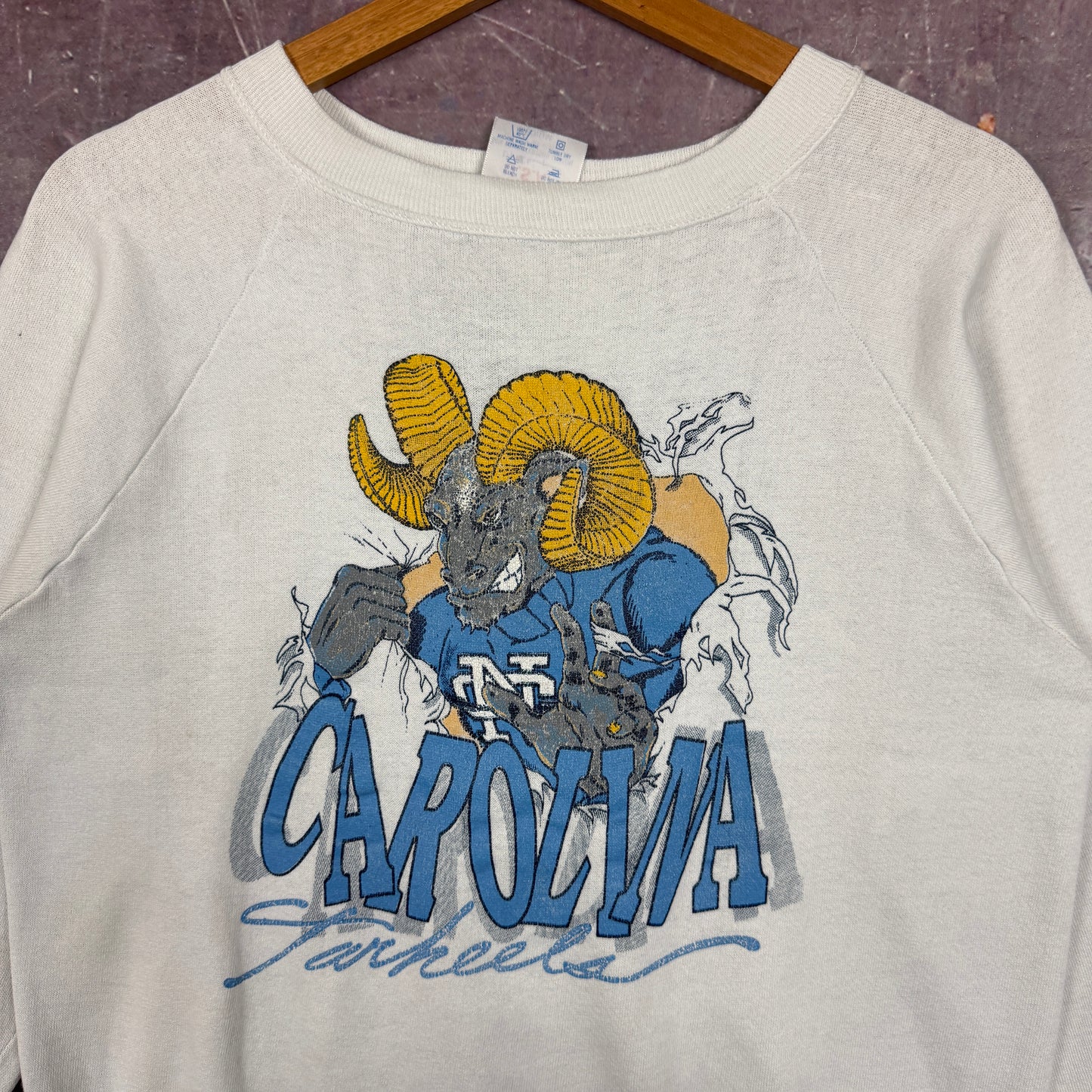 90s White UNC Tar Heels Sweatshirt 3397