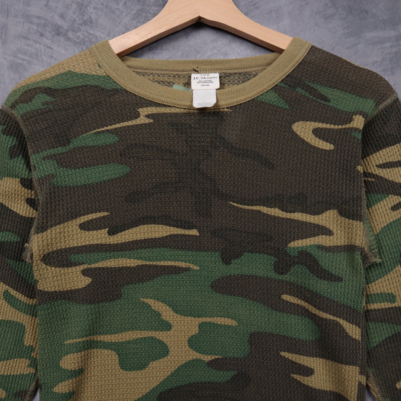 90s Woodland Camo J.E. Morgan Waffle Knit Thermal Long Sleeve Shirt 5551