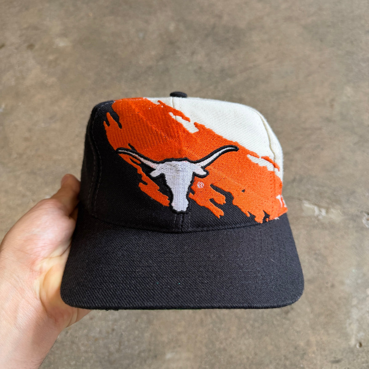 90s Black Texas Longhorns Logo Athletic Splash Snapback Hat 5772