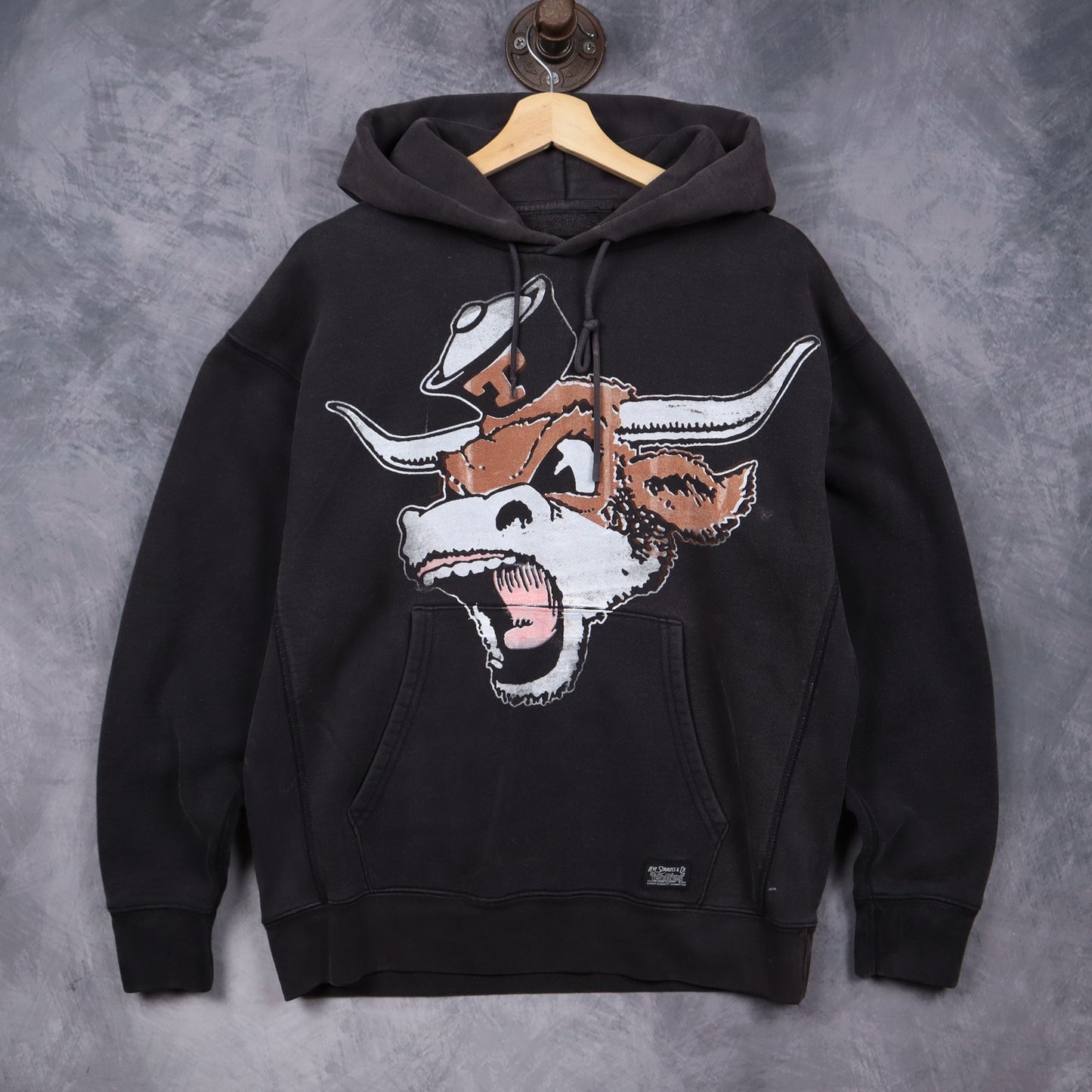 00s Black Levi's Longhorn Graphic Hoodie 5668
