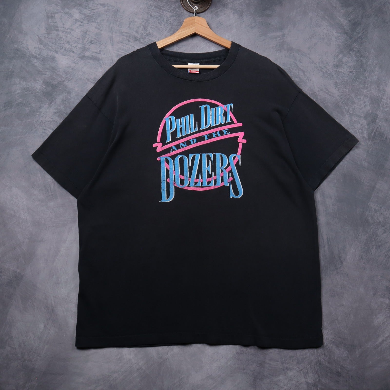 90s Black Phil Dirt and the Dozers Shirt 5377