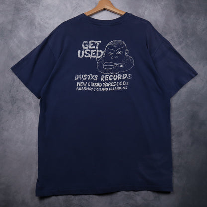 90s Navy Blue Dustys Records Tapes-CDs Shirt 4649