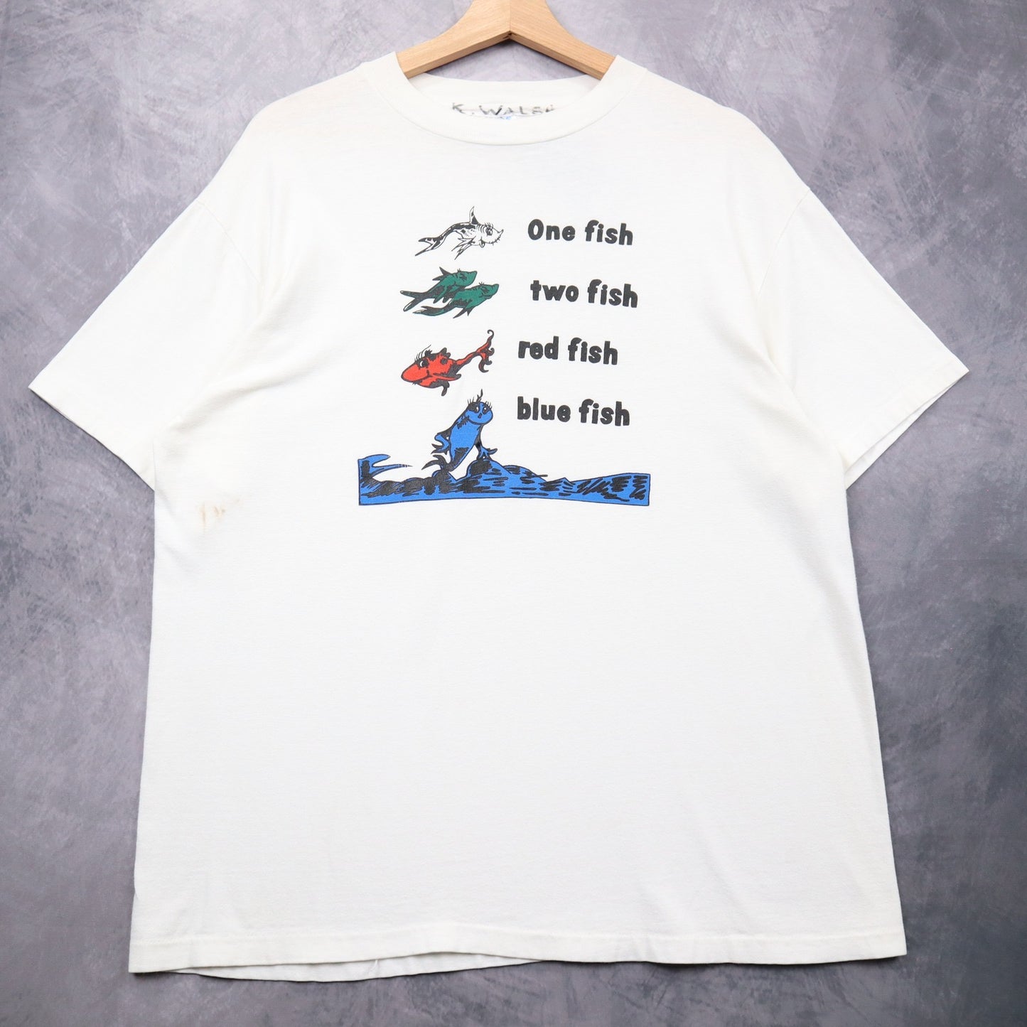 90s White Dr. Seuss One Fish Two Fish Shirt 4661