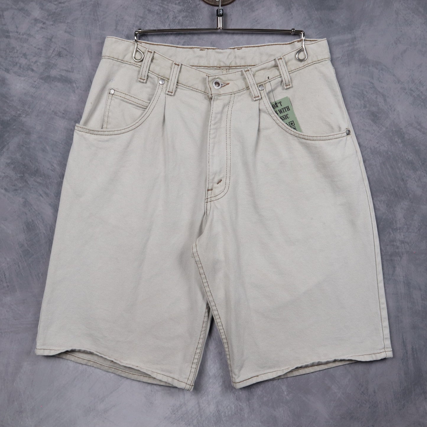 90s Cream Levi's Baggy Denim Shorts 5175