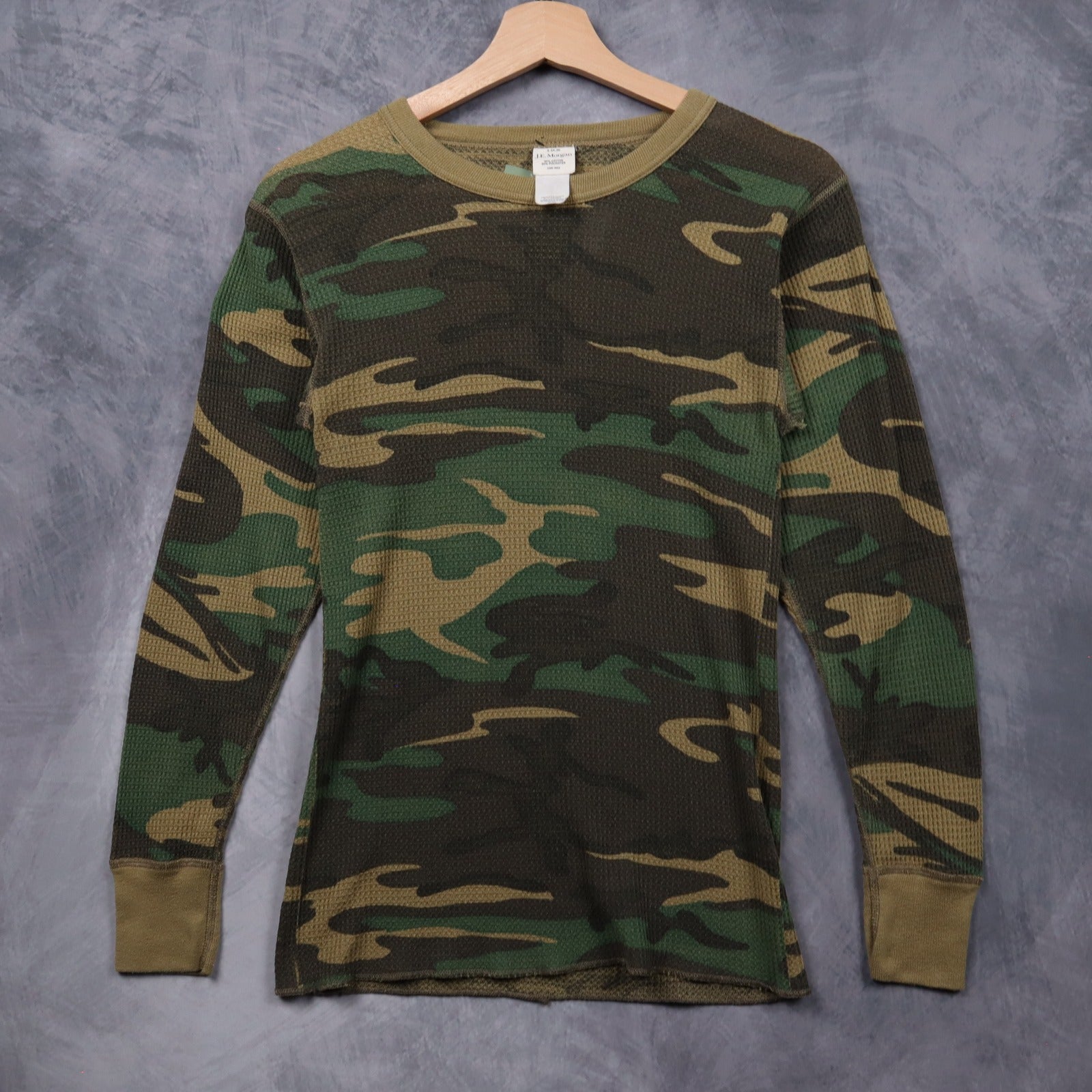 90s Woodland Camo J.E. Morgan Waffle Knit Thermal Long Sleeve Shirt 5551