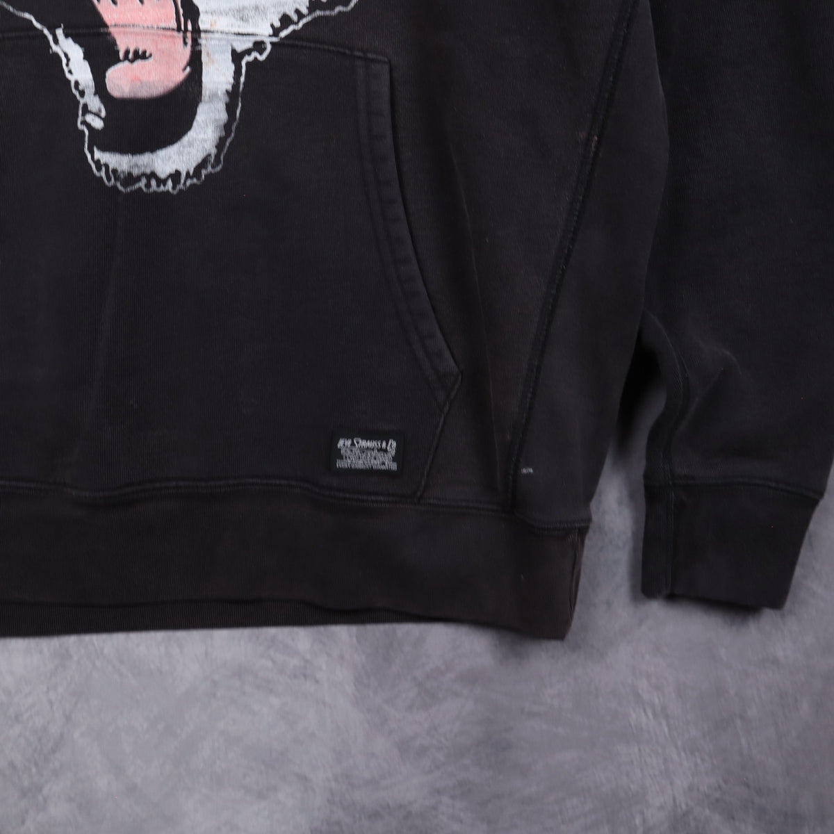 00s Black Levi's Longhorn Graphic Hoodie 5668