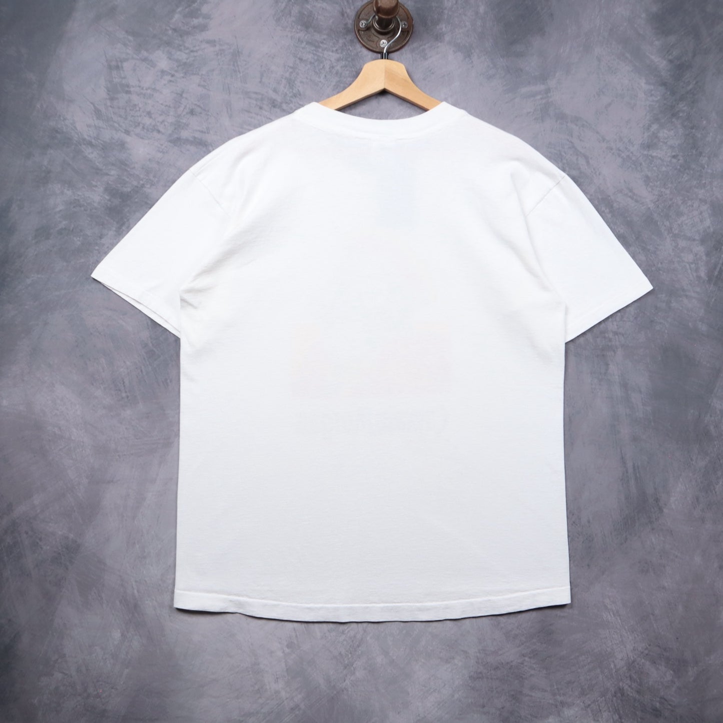 90s White Captain Morgan Shirt 5528