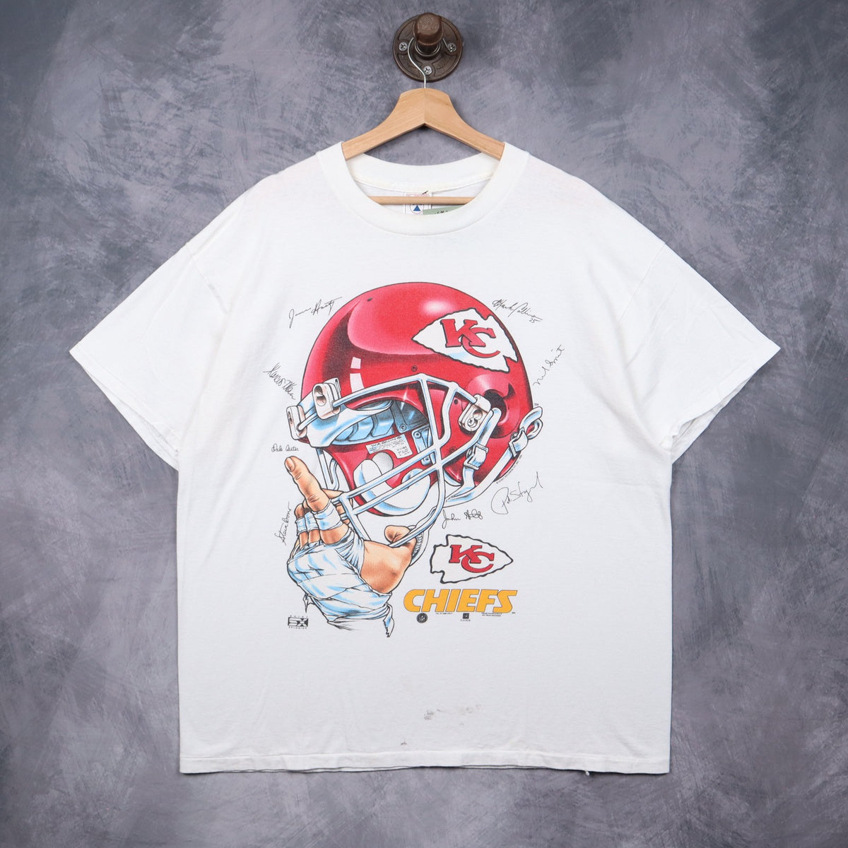 1990 White Kansas City Chiefs Helmet Signatures Shirt 6640