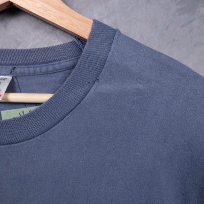 90s Faded Blue Friends Shirt 5507