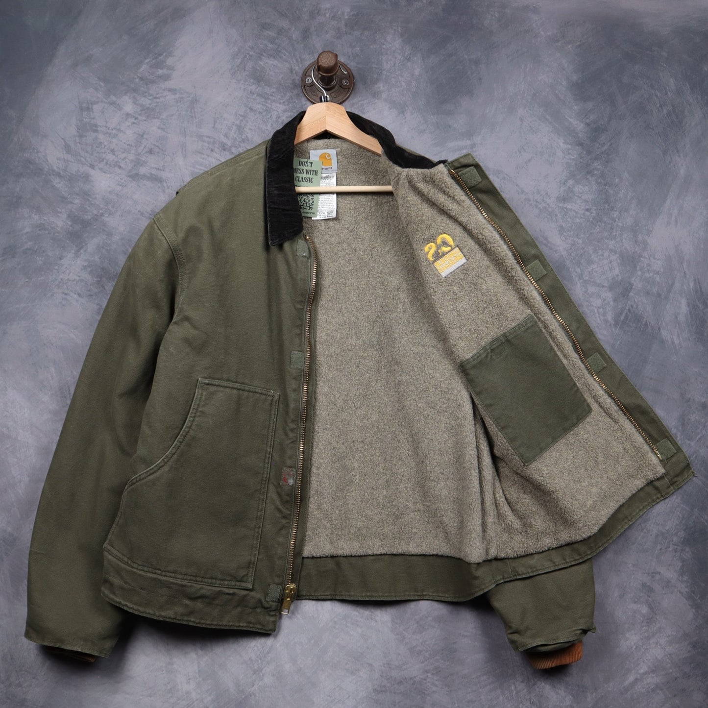 00s Olive Green Carhartt Cropped Arctic Work Jacket 4797