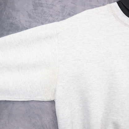90s Grey Raiders Turtleneck Sweatshirt 6429