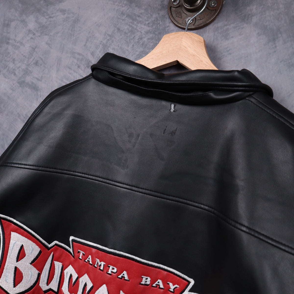 00s Black Tampa Bay Buccaneers NFL Game Day Faux Leather Jacket 6525