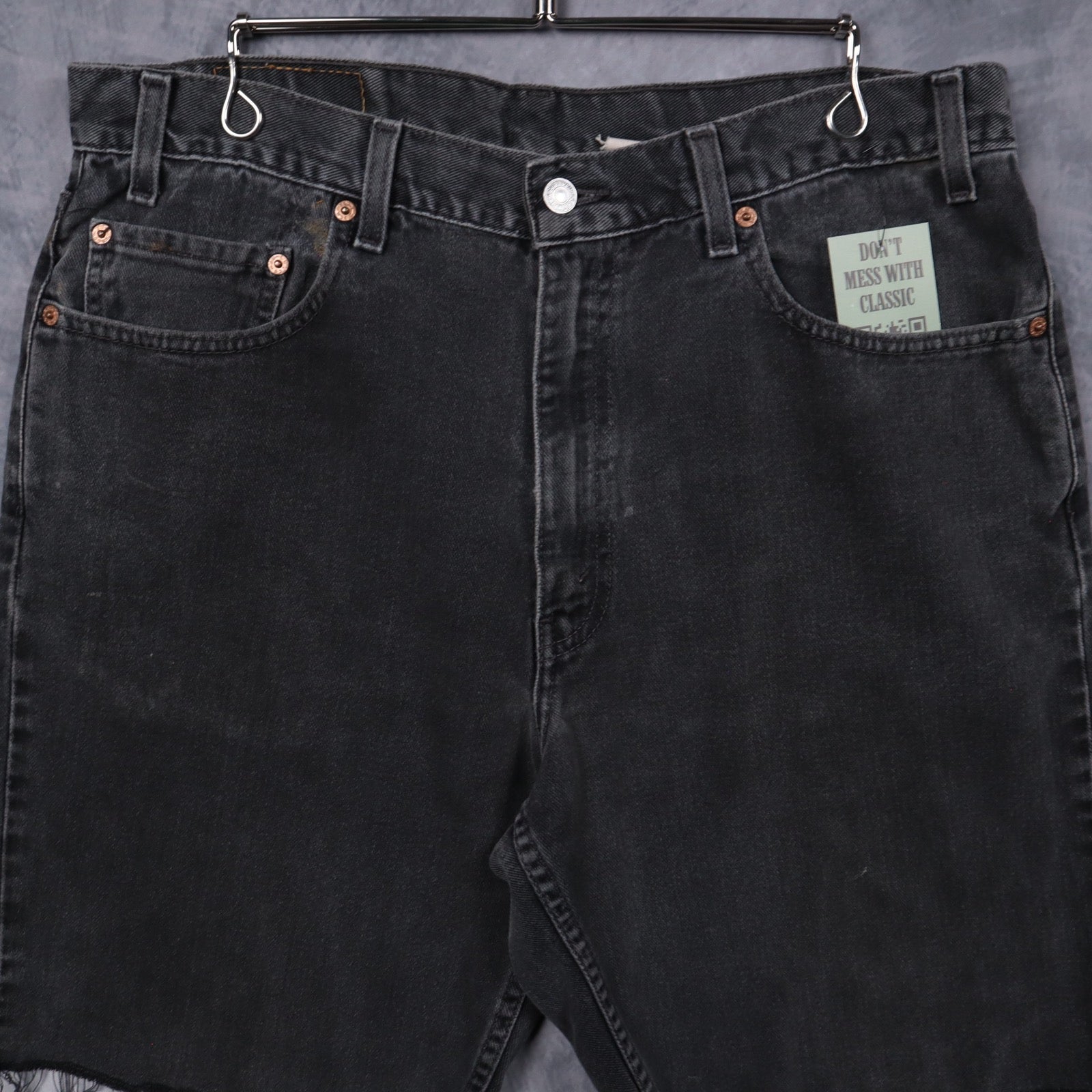 90s Faded Black Levi's 550 Cutoff Denim Shorts 5210