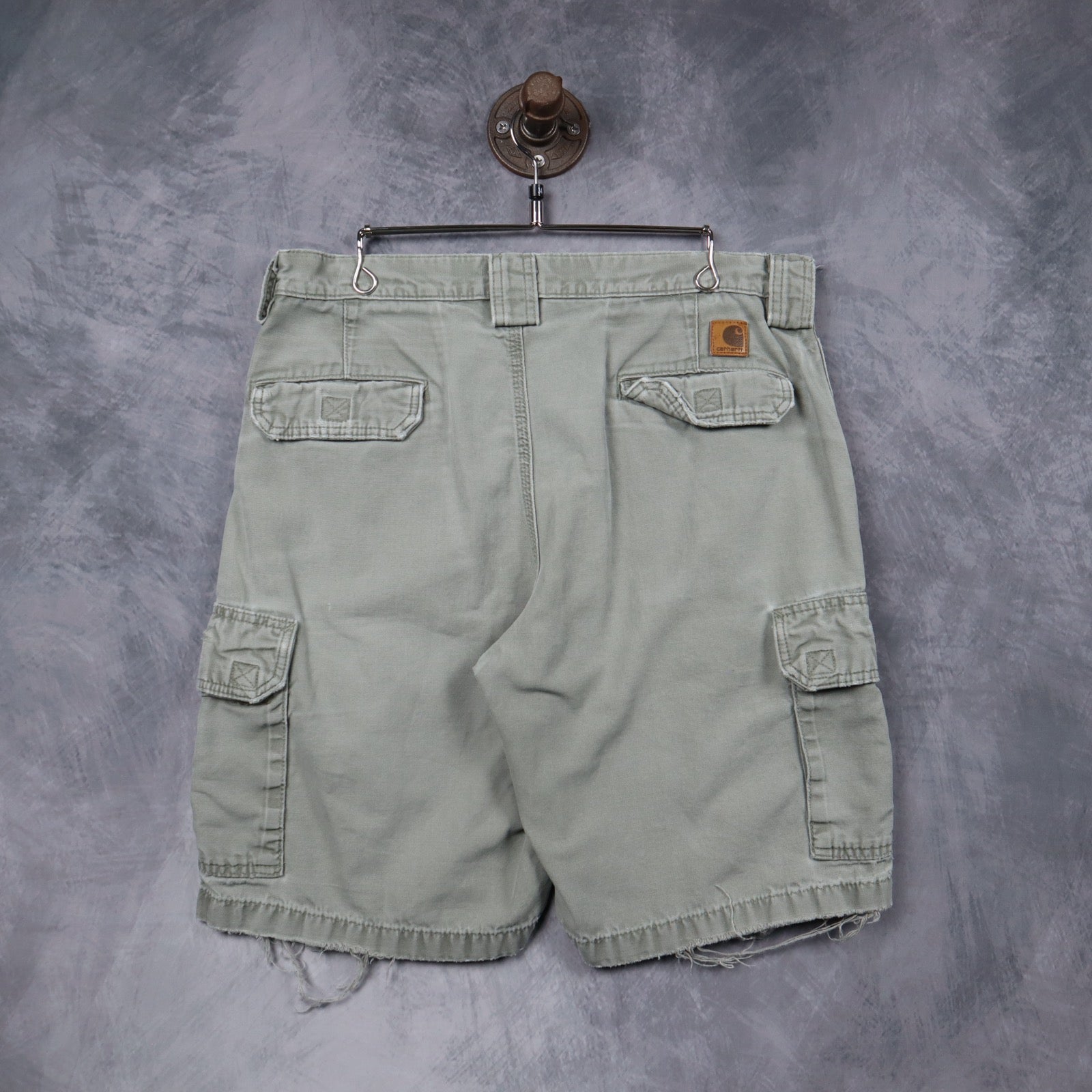 Early 2000s Sage Green Carhartt Distressed Cargo Shorts 5198