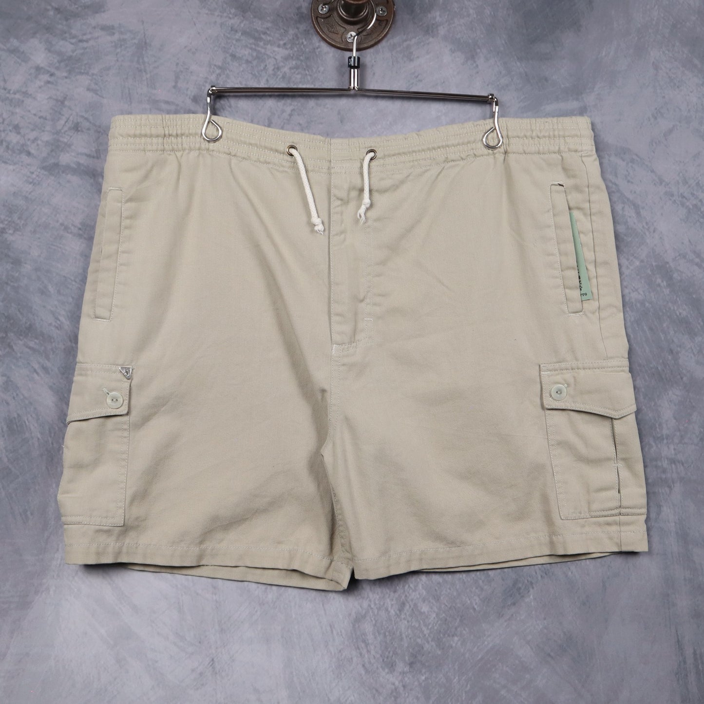 90s Tan Brown Camel Trophy Adventure Wear Cargo Shorts 5178