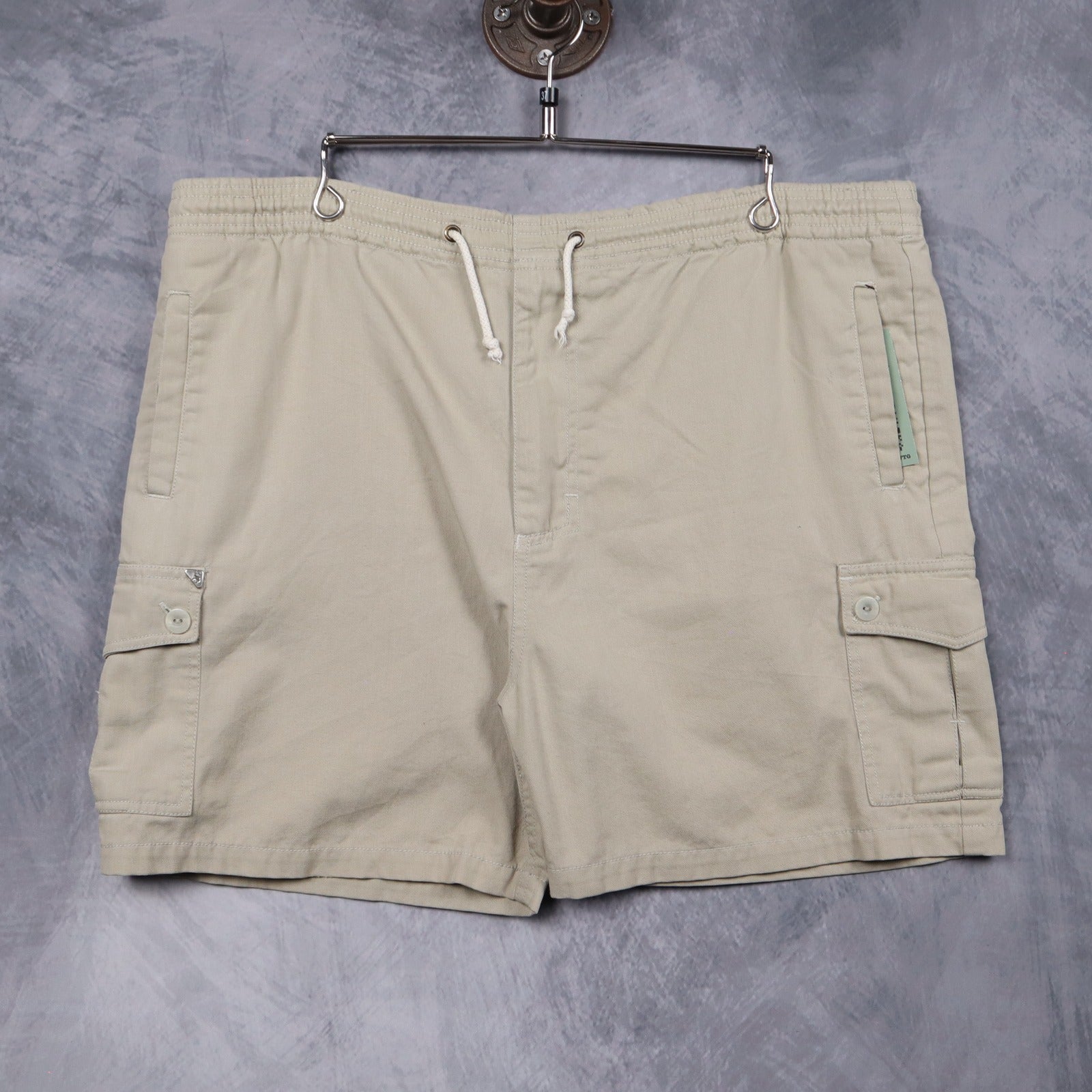 90s Tan Brown Camel Trophy Adventure Wear Cargo Shorts 5178