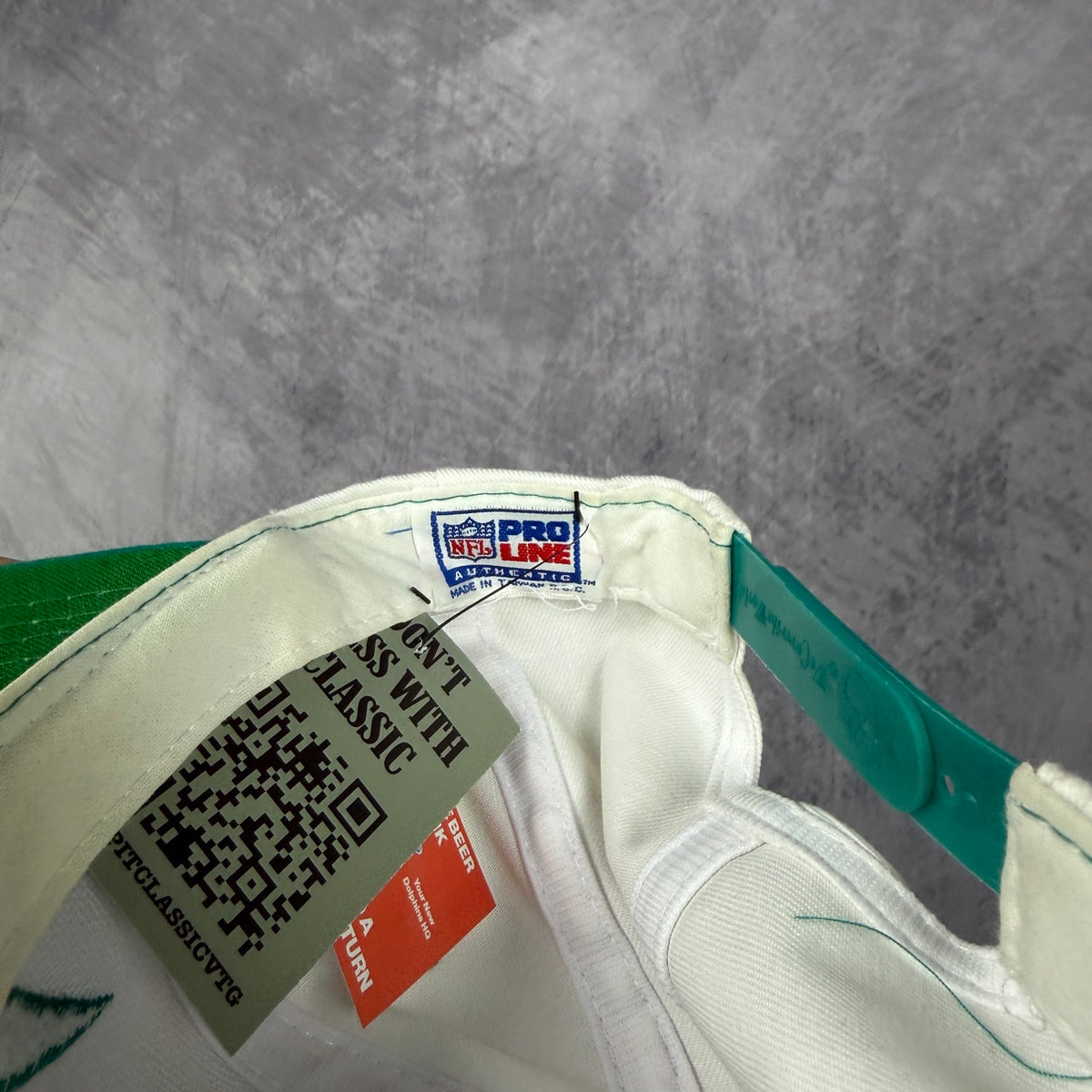 90s White Miami Dolphins Logo Athletic Sharktooth Snapback Hat 6818