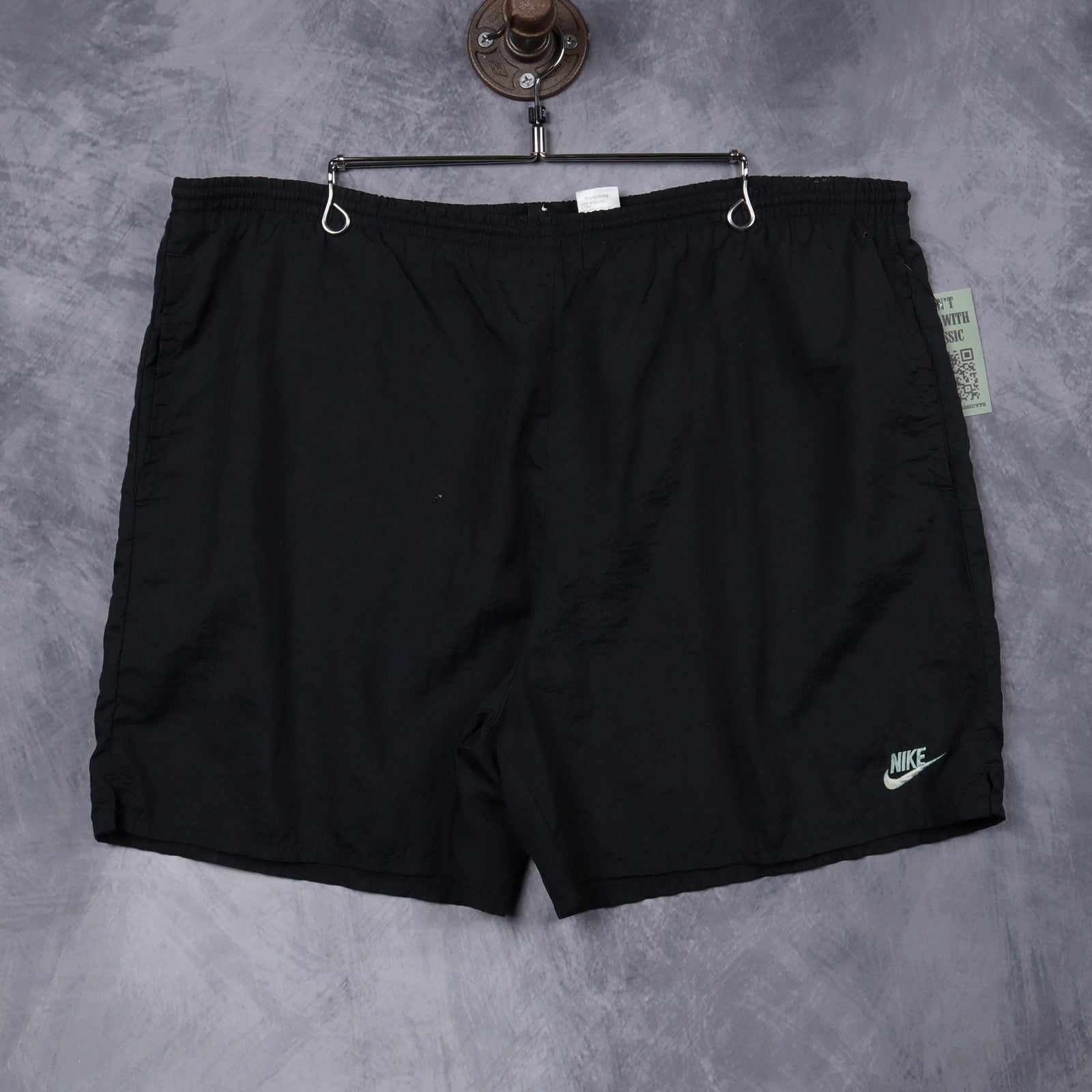 90s Black Nike Big Swoosh Nylon Shorts 5215