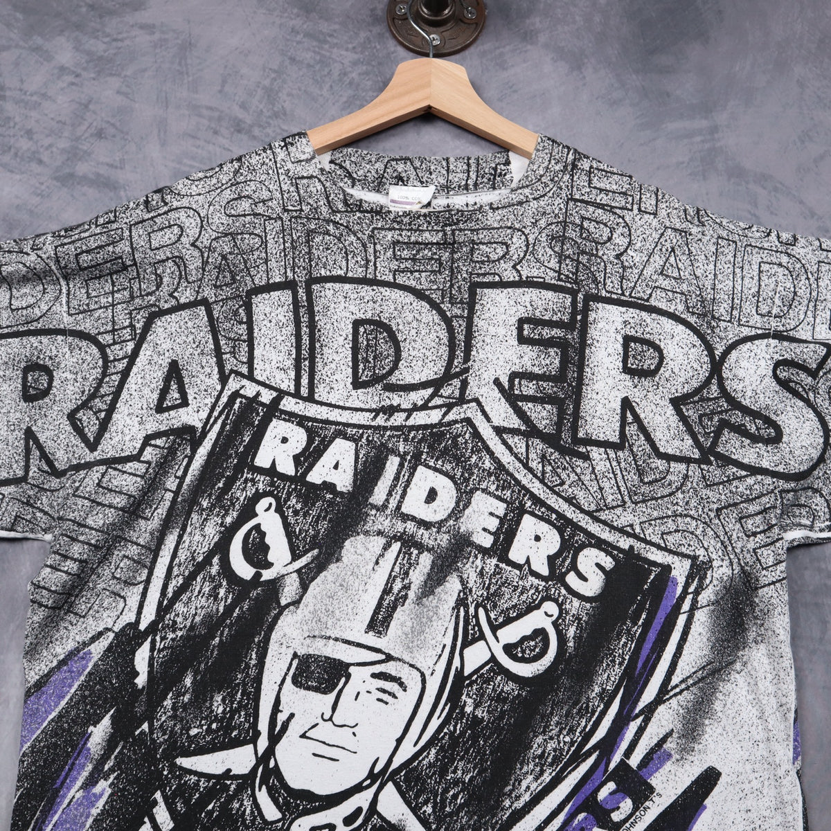 90s Black and White Raiders All Over Print Shirt 6556