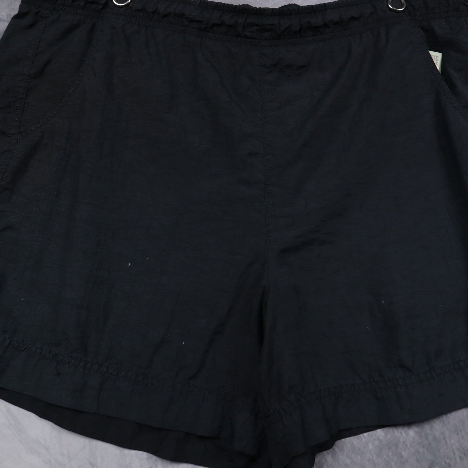90s Black Nike Nylon Shorts 5193