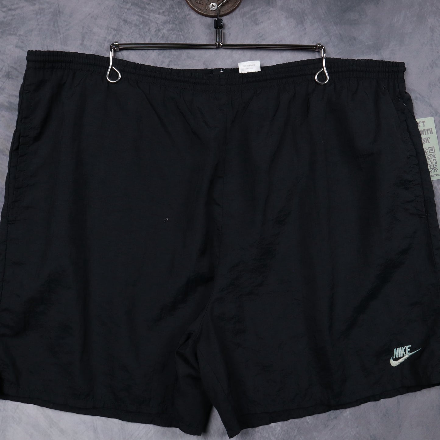 90s Black Nike Big Swoosh Nylon Shorts 5215
