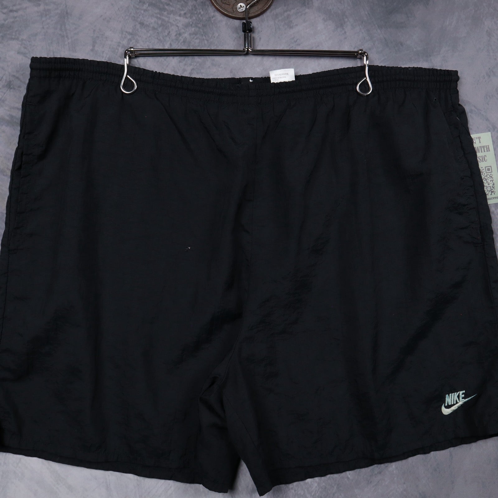 90s Black Nike Big Swoosh Nylon Shorts 5215