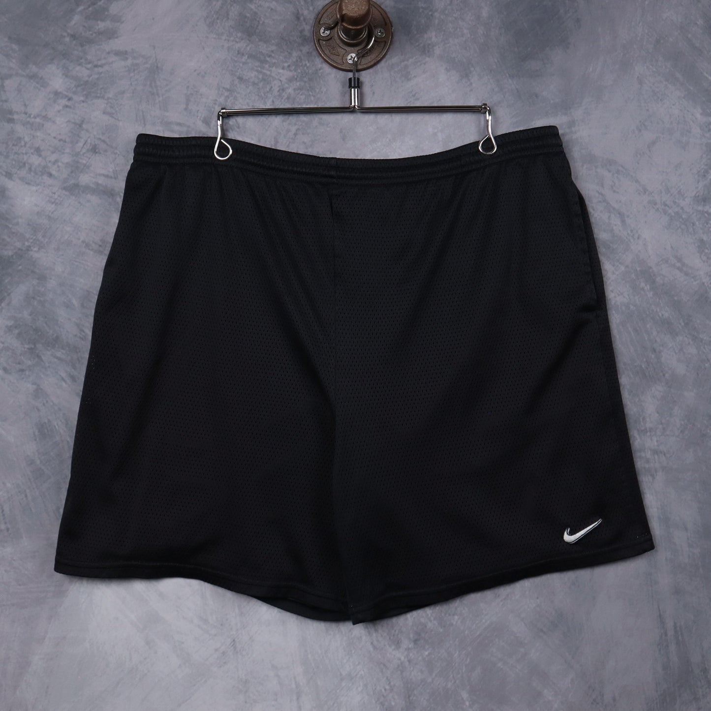 00s Black Nike Nylon Shorts 5209
