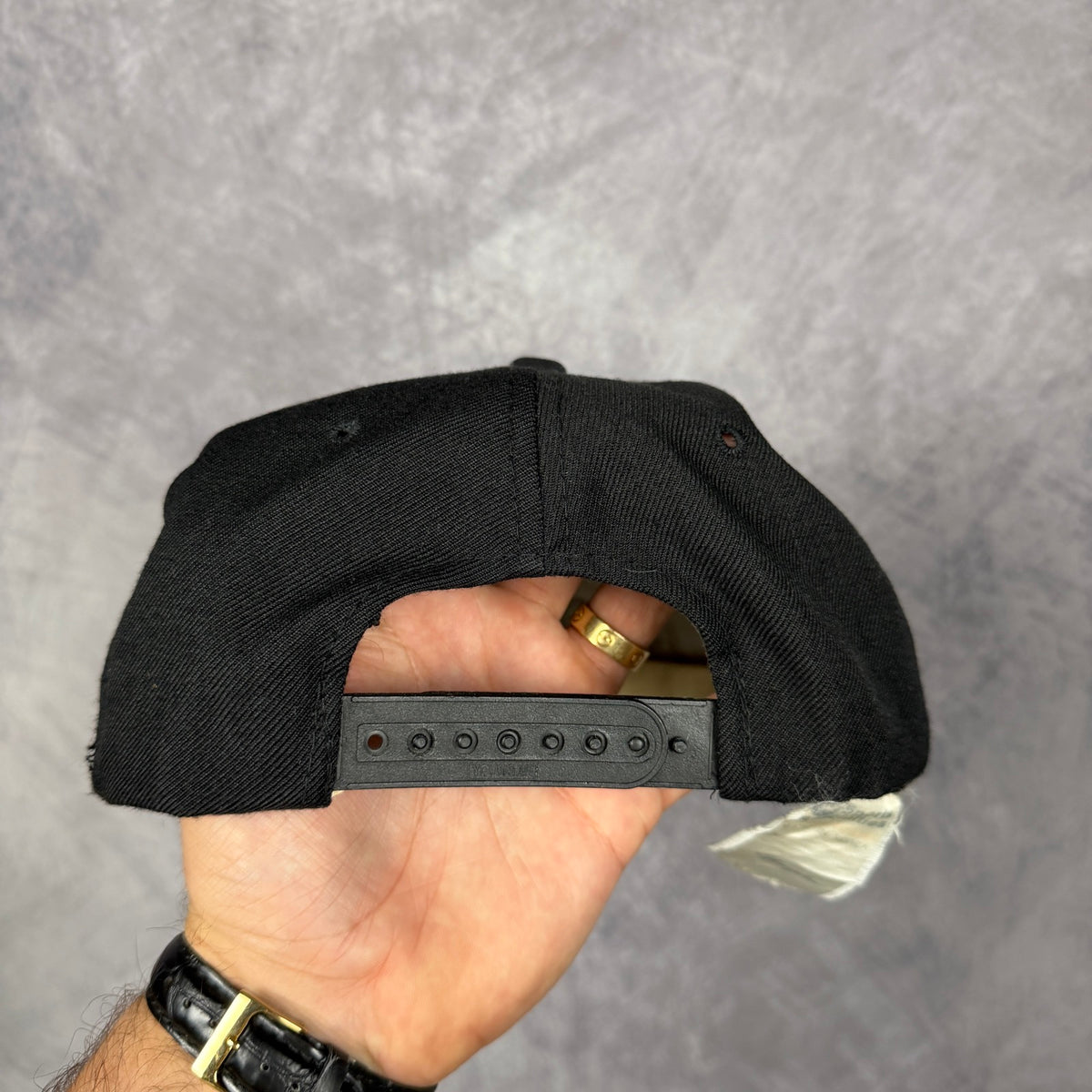 90s Black Los Angeles Raiders Sports Specialties Script Snapback Hat 6839