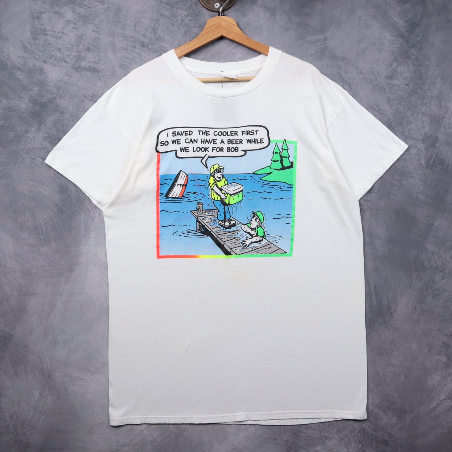 90s White Funny Fishing Cartoon 'Look For Bob' Shirt 5398