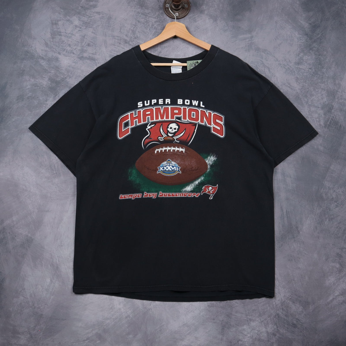 2003 Black Tampa Bay Buccaneers Super Bowl Champions Shirt 6769
