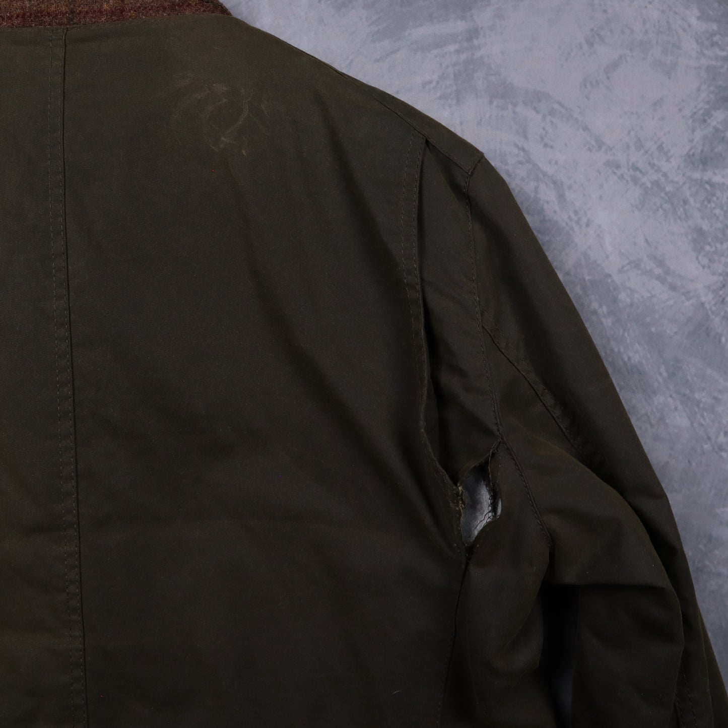 00s Olive Green Barbour Waxed Cotton Jacket 5074
