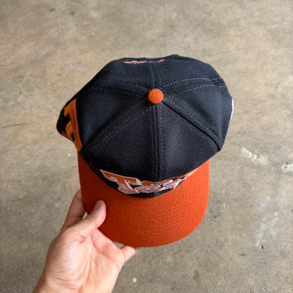 90s Black Texas Longhorns Graffiti Snapback Hat 5788
