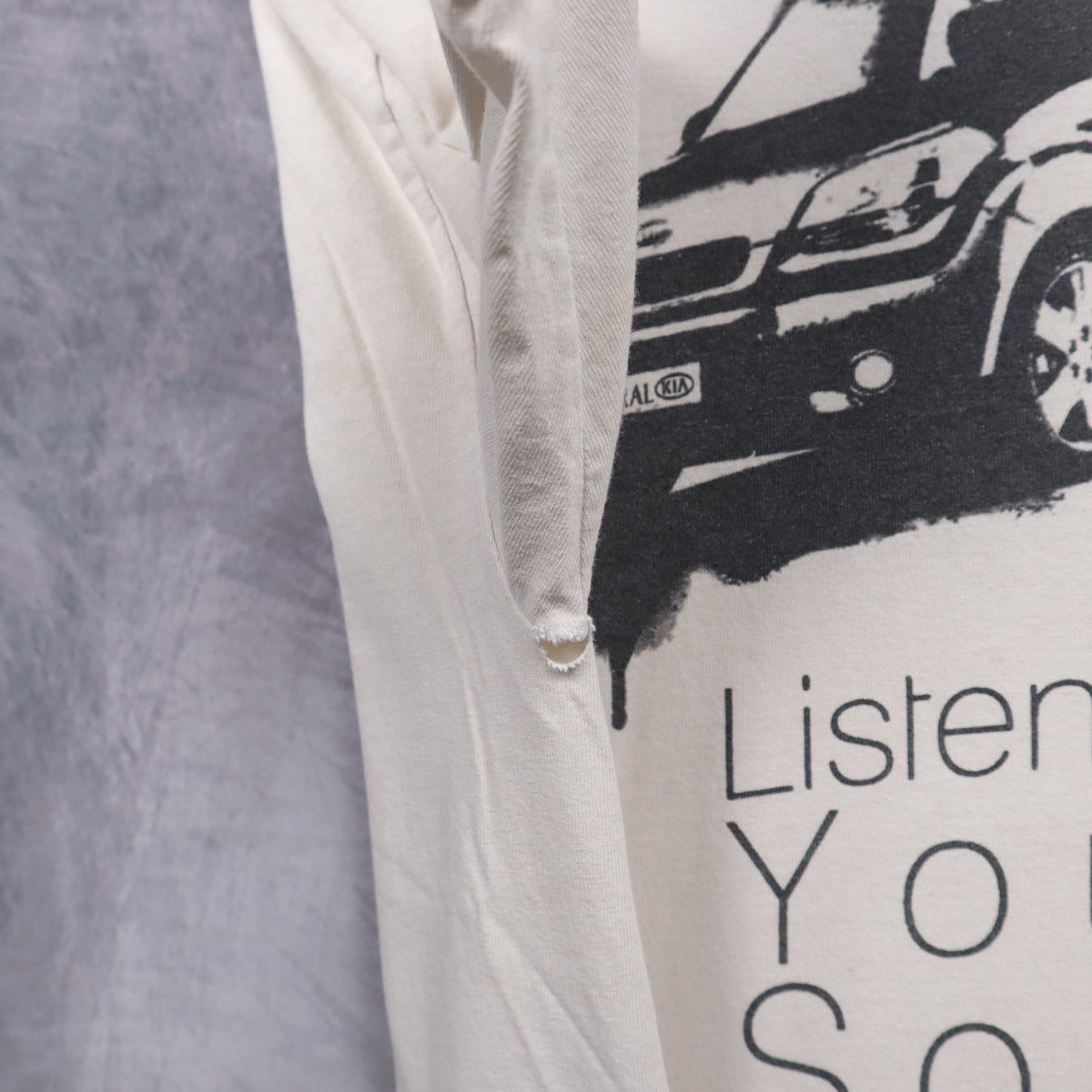 00s Cream Kia Soul 'Listen To Your Soul' Shirt 7255