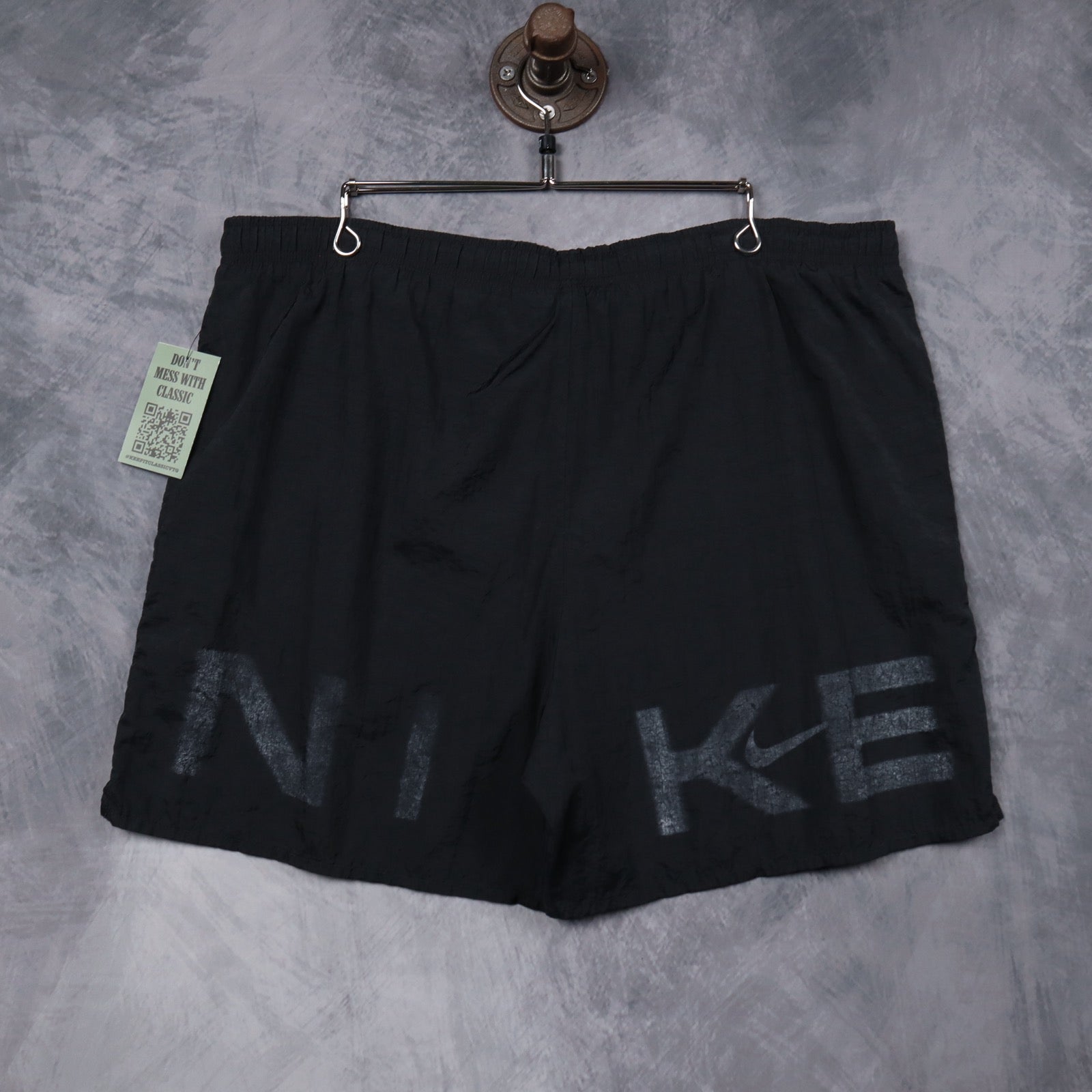 90s Black Nike Nylon Shorts 5192