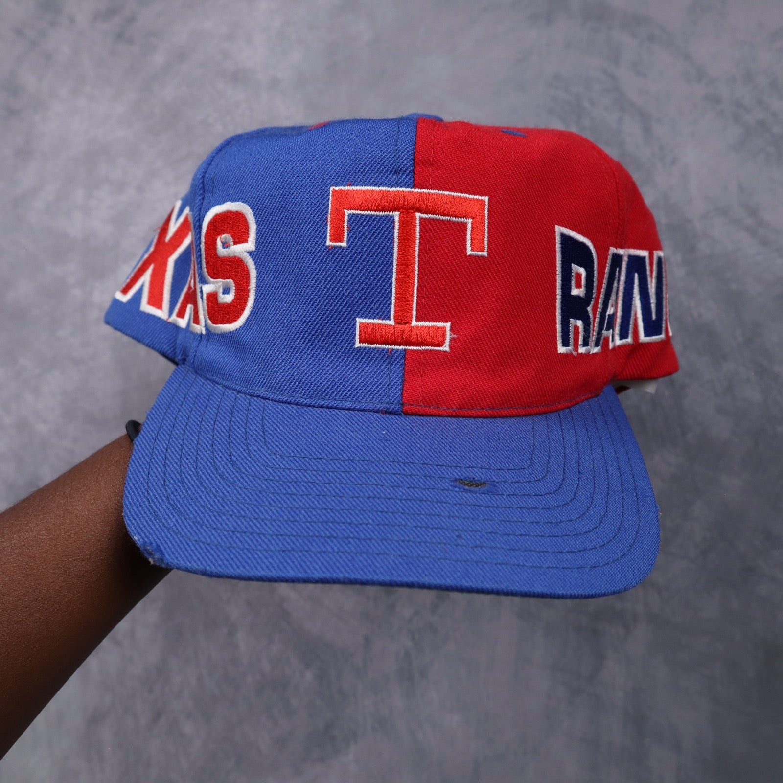 90s Blue and Red Texas Rangers Wraparound Snapback Hat 5562