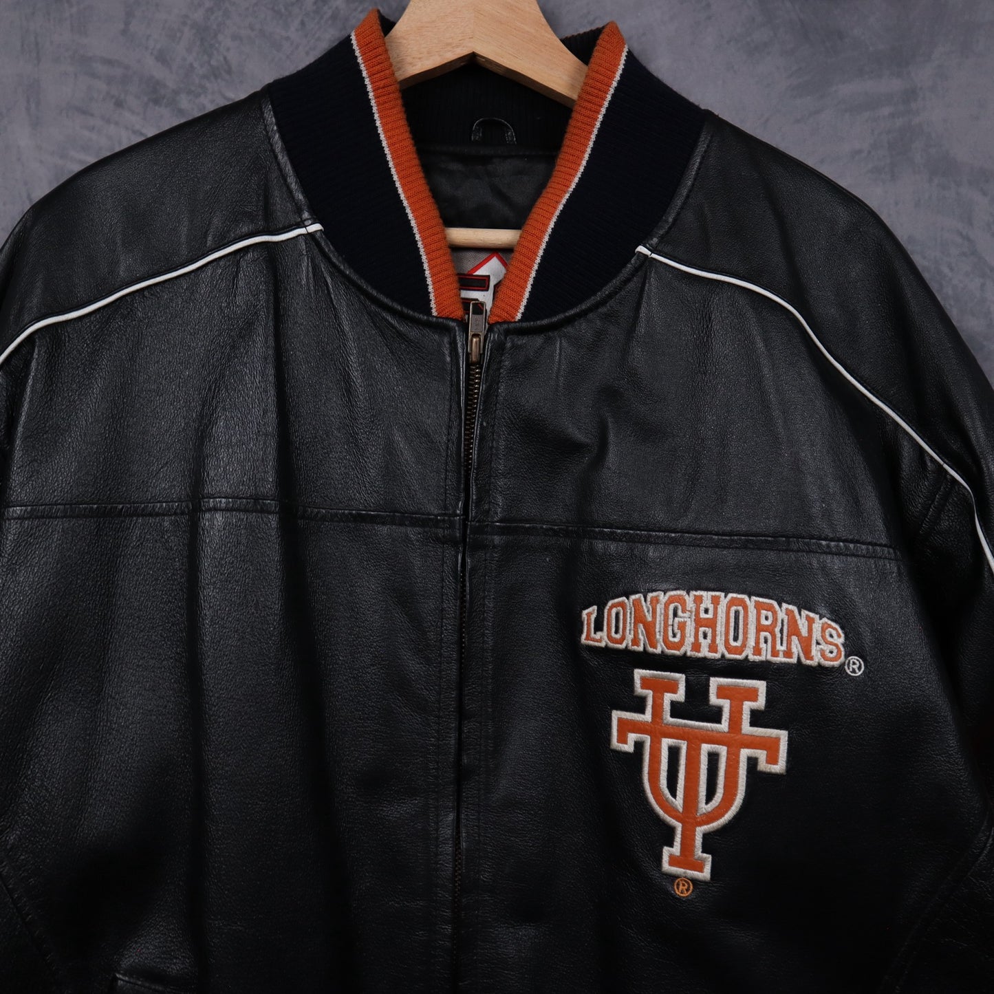 00s Black Texas Longhorns Leather Bomber Jacket 5933