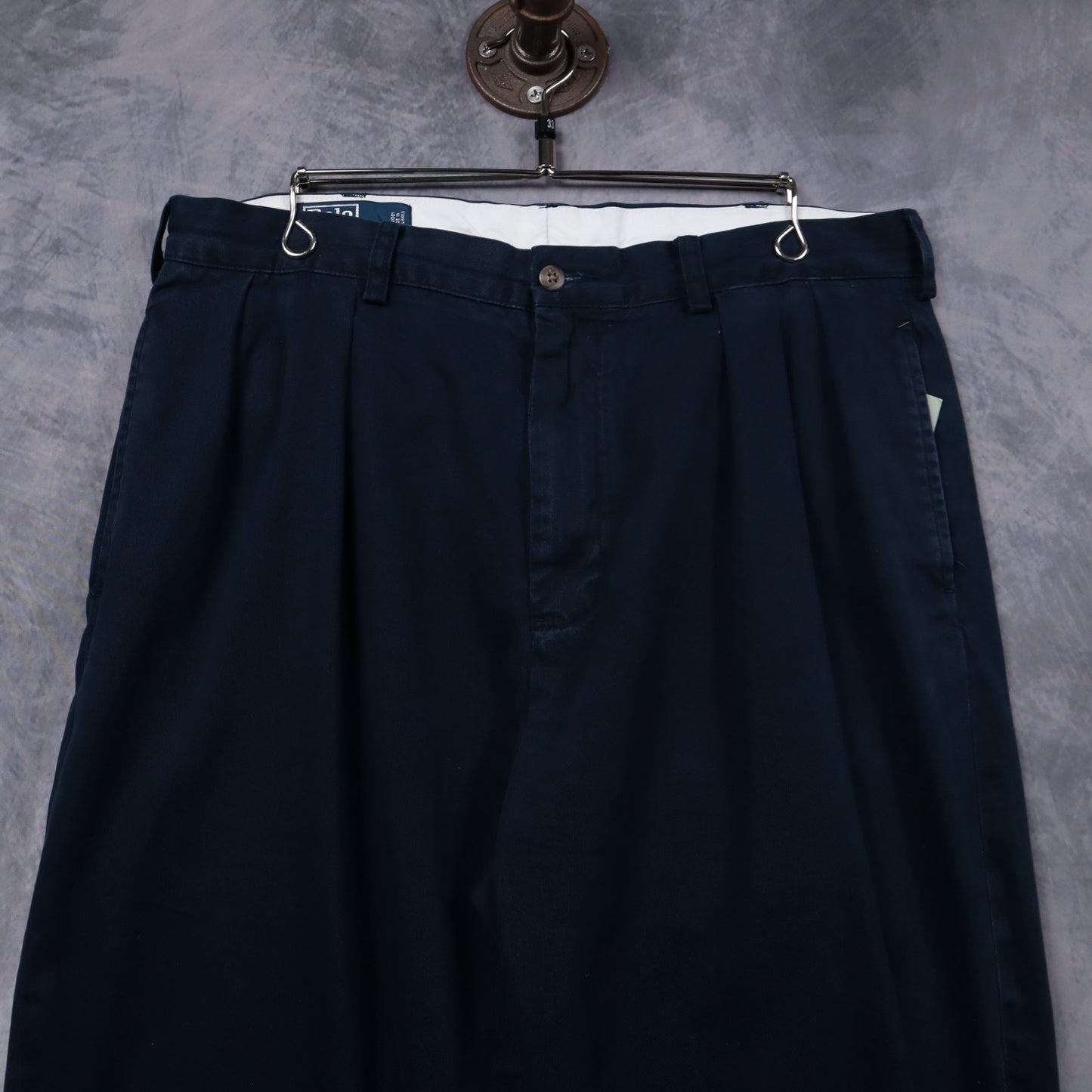 Early 2000s Navy Polo Ralph Lauren Pleated Chinos 5261