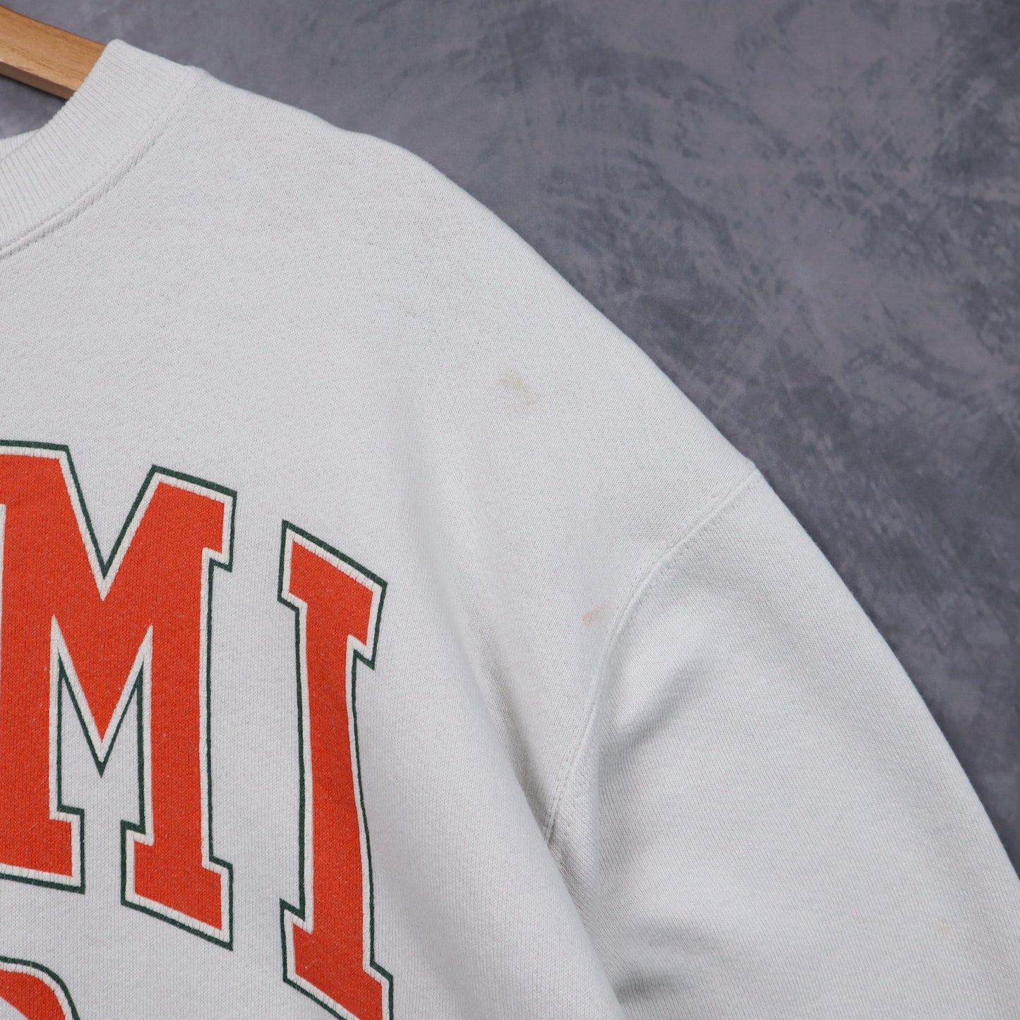 90s White University of Miami Seal Sweatshirt 5138