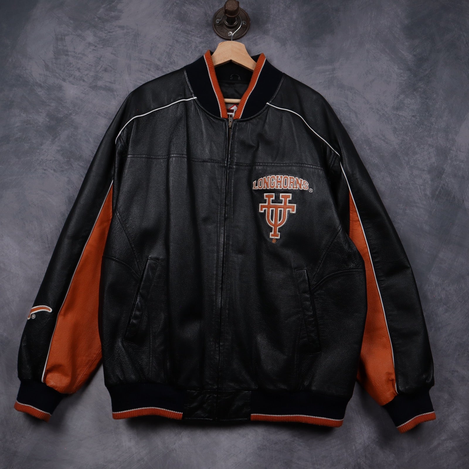 00s Black Texas Longhorns Leather Bomber Jacket 5933
