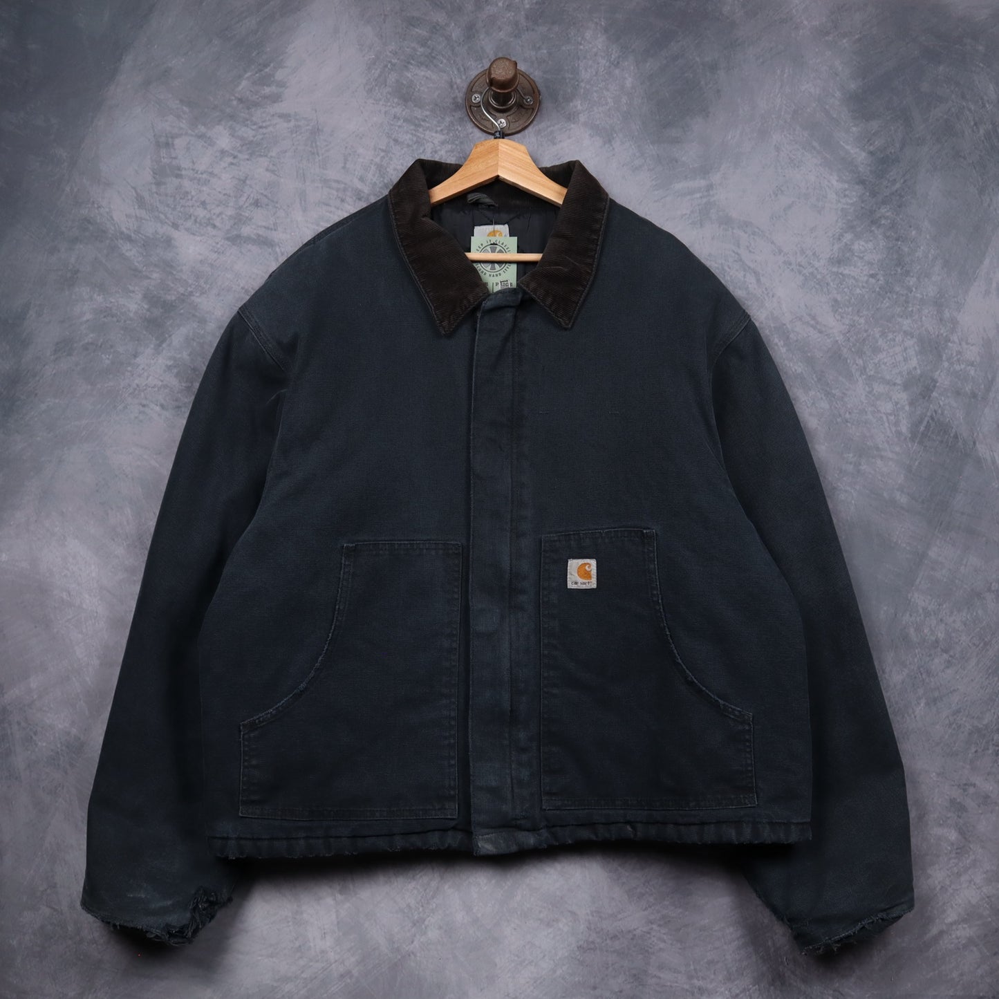00s Faded Black Carhartt Cropped Arctic Jacket 4804