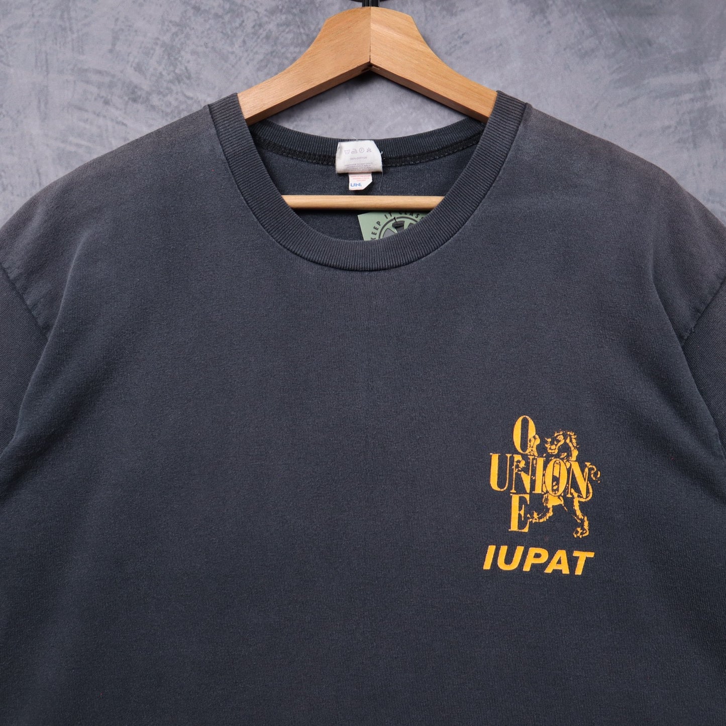 Early 2000s Faded Black IUPAT One Union Painters Shirt 5394