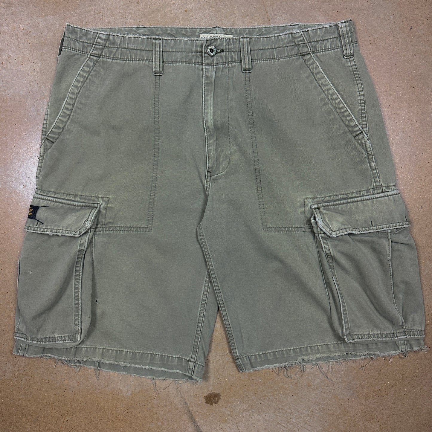 Early 00s Olive Green Polo Jean Co Military Cargo Shorts 38x11 B31