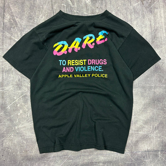 90s Faded Black Rainbow DARE To Resist Drugs Graphic Shirt M W39