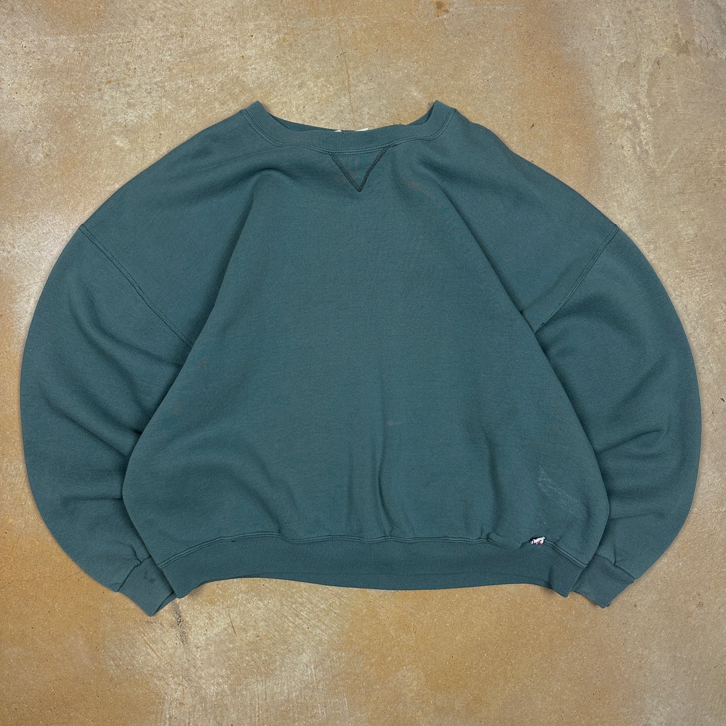 90s Sage Green Russell Athletic Blank Essential Crewneck Sweatshirt Boxy XL Q63