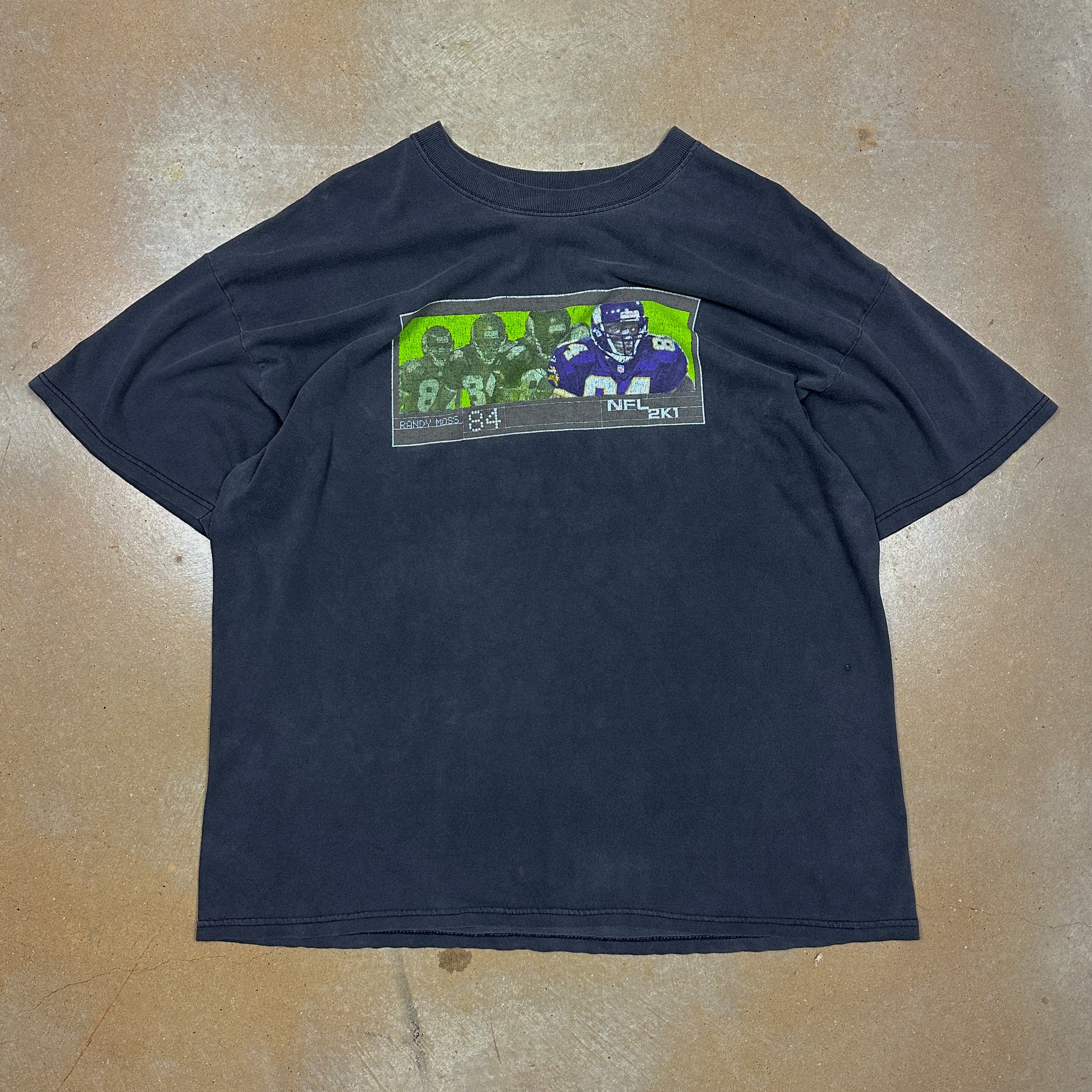 randy moss graphic tee