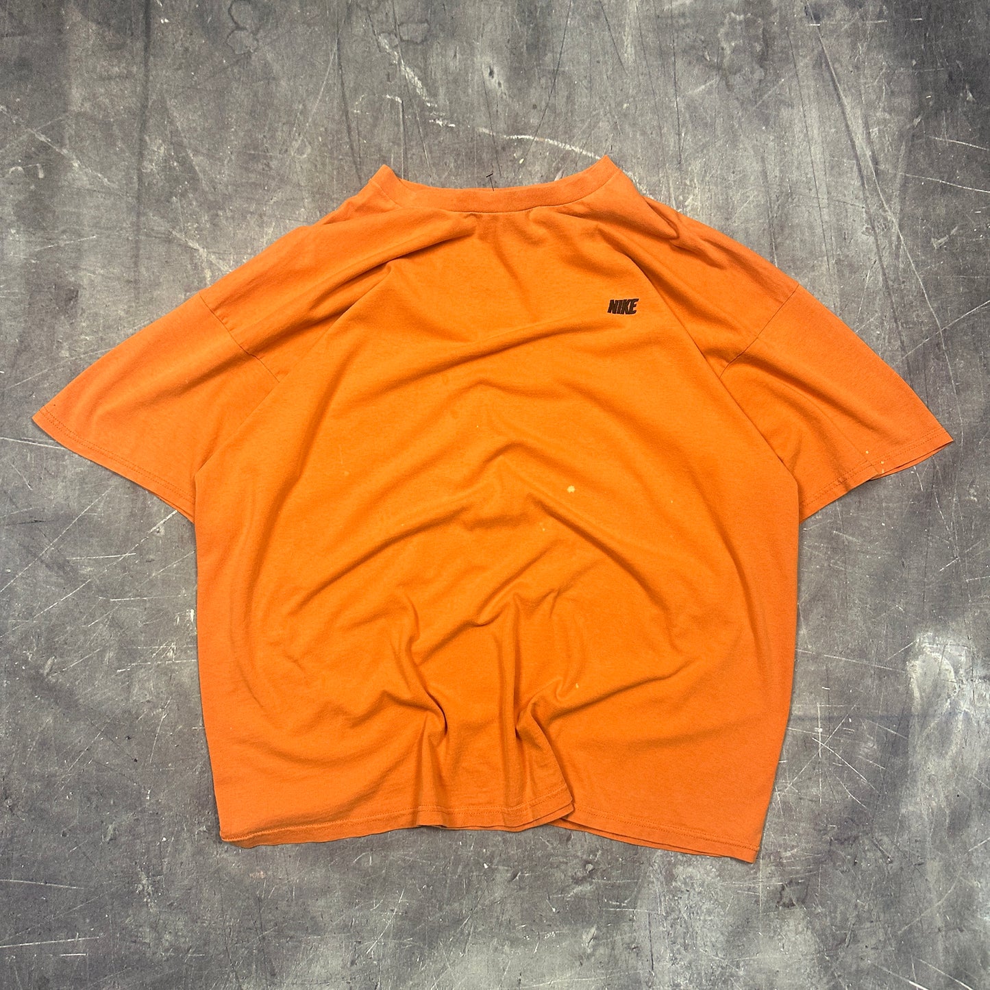 Early 00s Orange Nike Essential Spellout Shirt XXL U88