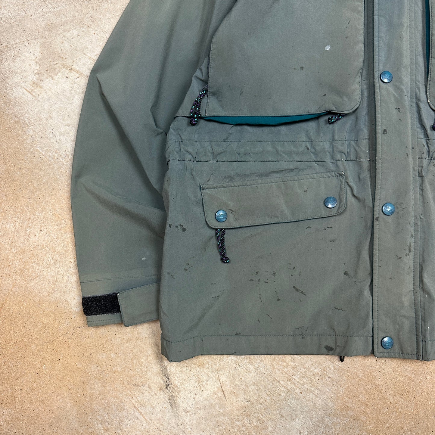 90s Faded Olive Green LLBean Gortex Tech Jacket L Q03